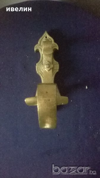 антикварна закачалка от бронз, снимка 1