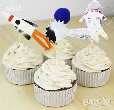 12 бр Ракета космонавт астронавт космос топер клечки украса декор за кексчета мъфини парти , снимка 1