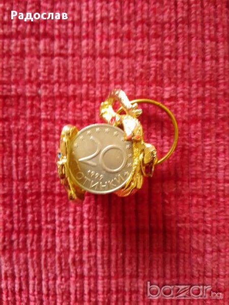 метален отварящ се ключодържател, снимка 1