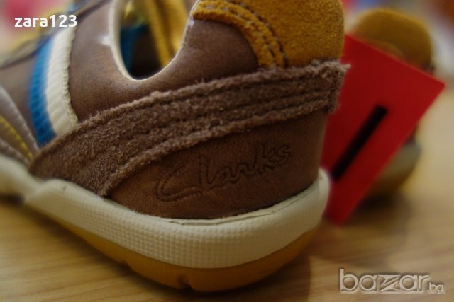 нови кожени обувки Clarks, 18,5ти номер, снимка 7 - Детски маратонки - 18676039