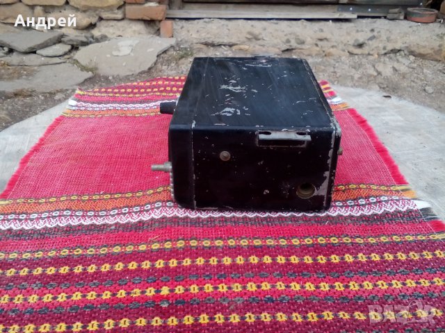 Старо автомобилно радио АТ-64, снимка 2 - Антикварни и старинни предмети - 23168830