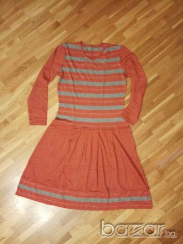 Нова рокля 2Л, снимка 1 - Рокли - 12592482