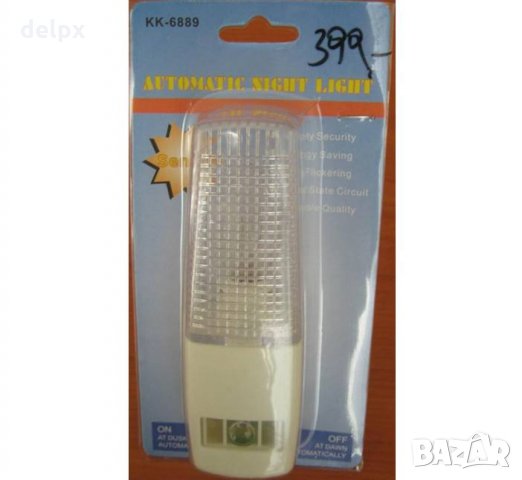 Нощна лампа KK-6889 с фото датчик за осветеност 220V 7W 2700K, снимка 1 - Настолни лампи - 23168104