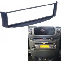 Рамка за автомобилно радио SMART FOR TWO 1998- , снимка 1 - Аксесоари и консумативи - 25229677
