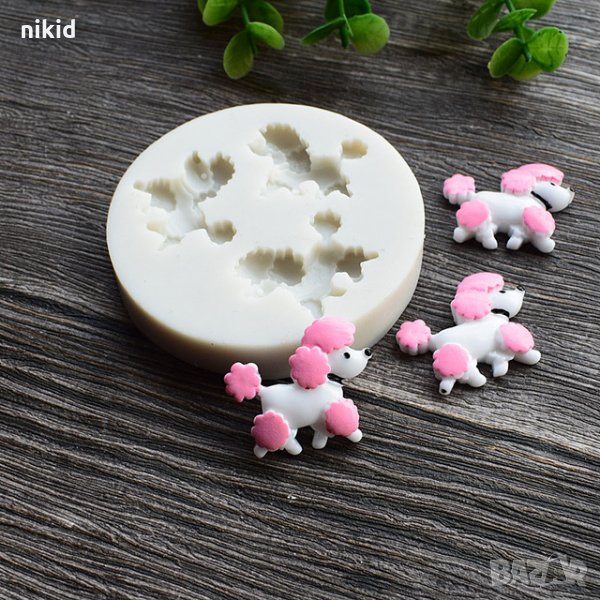 3 малки пуделчета куче Пудел силиконов молд форма декорация торта фондан шоколад и др., снимка 1