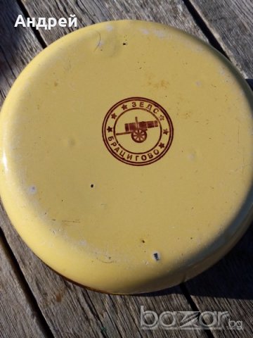 Стара емайлирана паница, снимка 4 - Антикварни и старинни предмети - 18478330