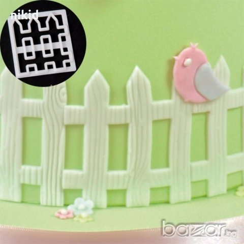 Ограда пластмасов резец за тесто бисквитки фондан украса декорация торта, снимка 2 - Форми - 18787349