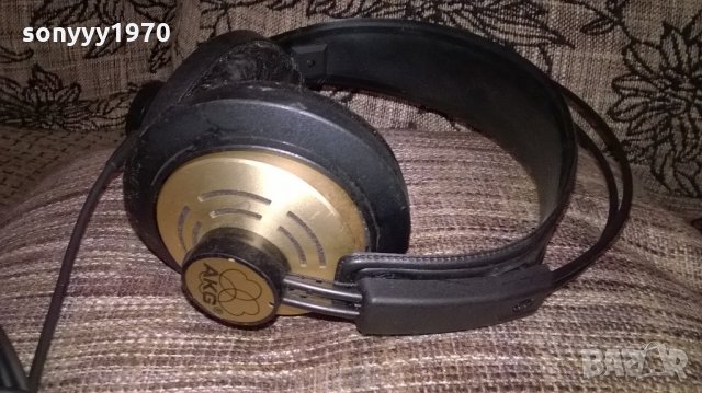 ПОРЪЧАНИ-akg-headphones-made in austria-внос швеицария, снимка 2 - Слушалки и портативни колонки - 21872811