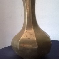 месингова ваза, снимка 1 - Антикварни и старинни предмети - 20283897