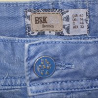 Дънки BERSHKA  дамски,размер42, снимка 1 - Дънки - 20292017