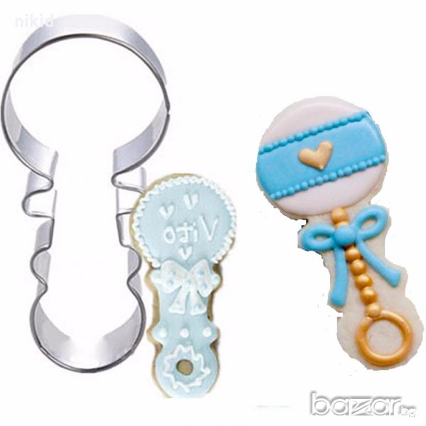 Бебешка дрънкалка метална форма резец за сладки бисквитки фондан украса, снимка 1