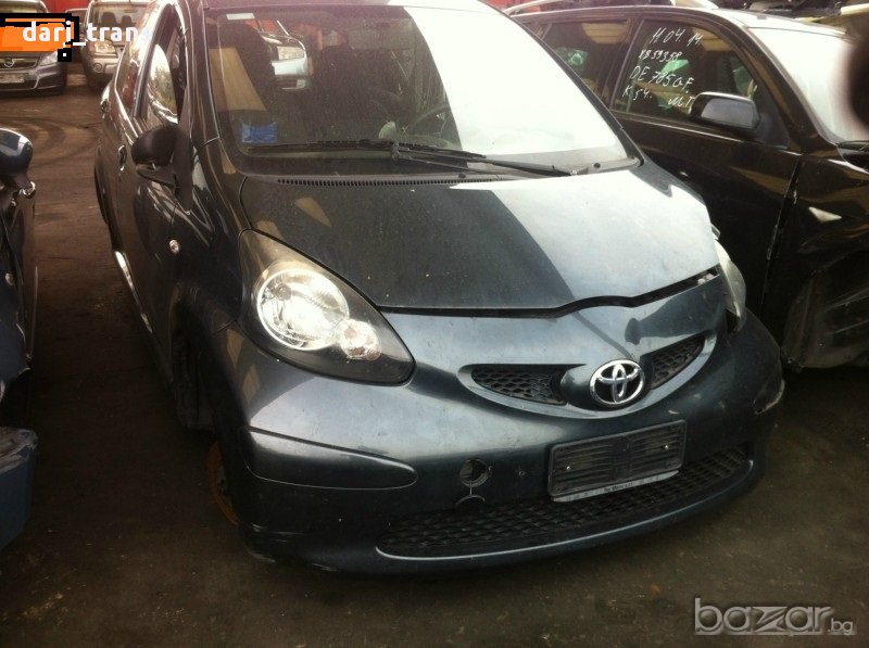 Toyota Aygo на части, снимка 1