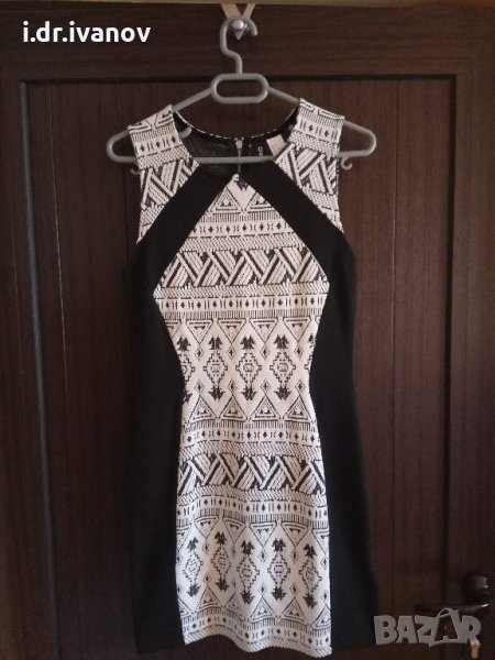 еластична рокля черно и бяло, снимка 1