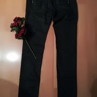 Дамски черни панталони, снимка 1 - Панталони - 19735178