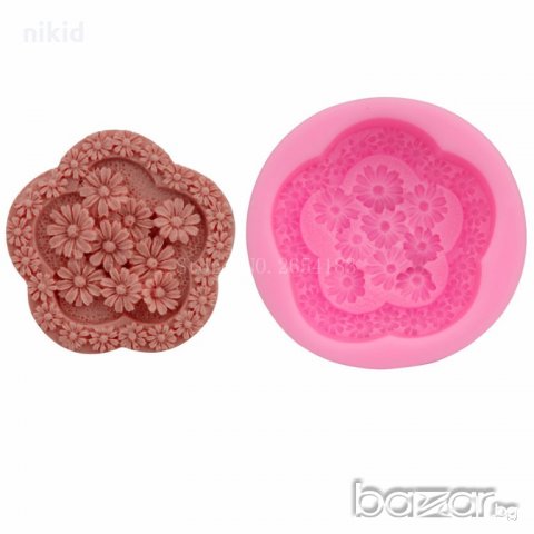 Маргаритки Хризантеми дълбок силиконов молд калъп форма декорация и украса фондан гипс сапун шоколад, снимка 2 - Форми - 18853148