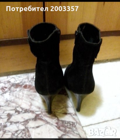 Боти, снимка 2 - Дамски боти - 23278942