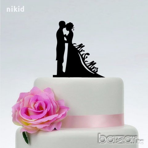 топер украса табела за сватбена сватба торта двойка целувка  Mr &Mrs Тя и Той извит надпис