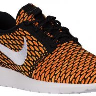 NIKE ROSHE NM FLYKNIT оригинални маратонки 43 внос Англия, снимка 1 - Маратонки - 17790354