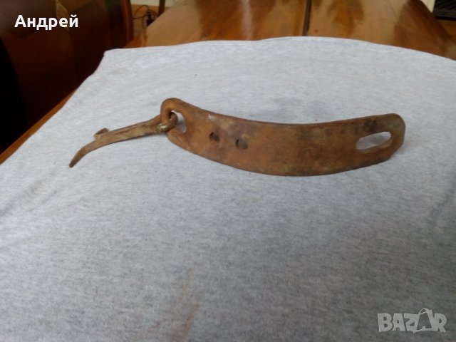 Старинна заключалка за врата