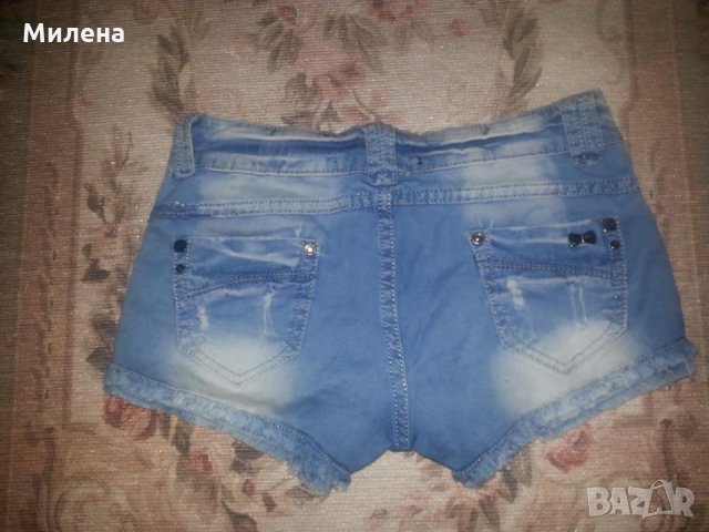 Къси дънкови панталонки, снимка 2 - Къси панталони и бермуди - 23510873