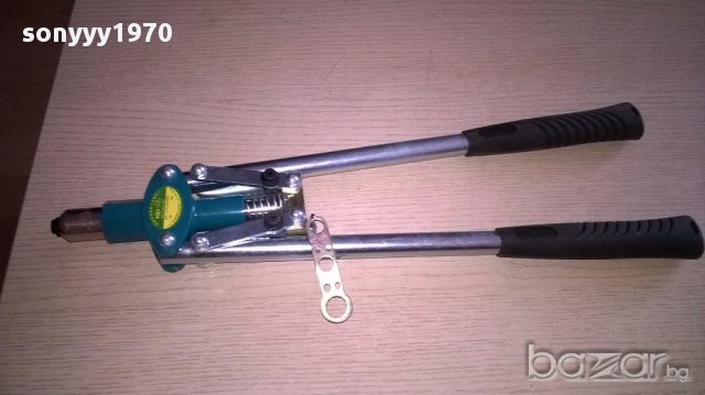 Нова профи нитачка-голяма-внос швеицария, снимка 2 - Други инструменти - 16886395