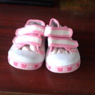 Пантофки, снимка 1 - Бебешки обувки - 11074809