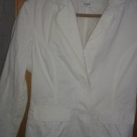 Бяло дамско сако, снимка 2 - Сака - 19340165
