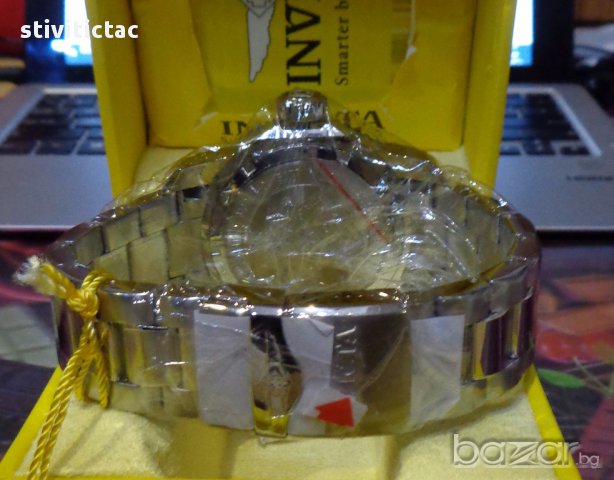 Часовник Invicta 15077 100% Оригинален., снимка 9 - Мъжки - 13742745