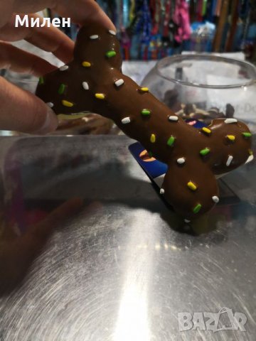 играчка латекс - ароматизиран кокал 10см