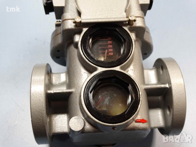 предпазно газово реле Бухголц VEB BF 25/10 6 RGW 250-76 monitoring relay for tap changer, снимка 6 - Резервни части за машини - 23981659