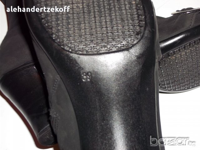 Три чифта дамски обувки , единият от,които в комплект с чанта., снимка 5 - Дамски ежедневни обувки - 11838281