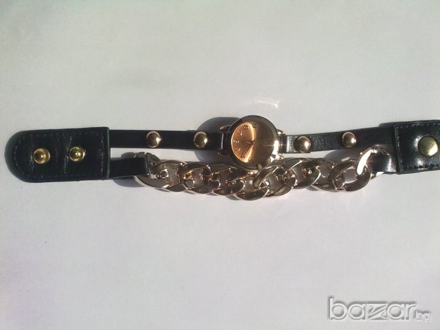 ПРОМОЦИЯ!! Дамски часовник с ефектна кайшка и верижка модел 221, снимка 2 - Дамски - 7664152