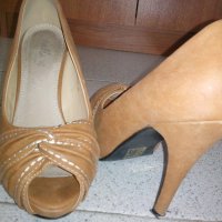 Дамски обувки на ток, снимка 2 - Дамски обувки на ток - 22070740