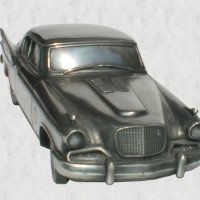 Модел автомобил Studebaker Silver Hawk, снимка 1 - Статуетки - 11752437