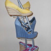 Обувки на платформа  Bershka патешко жълто , снимка 4 - Дамски ежедневни обувки - 21214791
