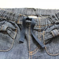 Летни панталони от дънков плат H&M, снимка 2 - Панталони и долнища за бебе - 25209793