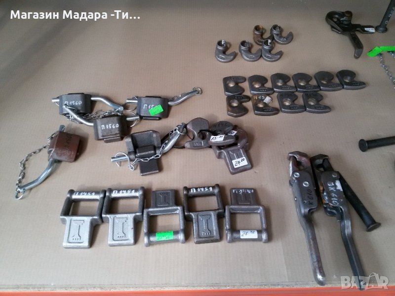 панти и ключалки за ремаркета, снимка 1