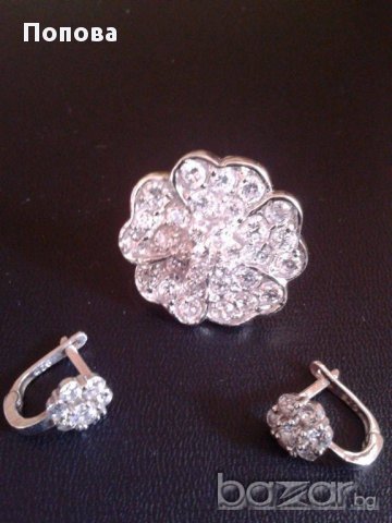 Нов  сребърен масивен  комплект цветя/обеци и пръстен /, снимка 2 - Бижутерийни комплекти - 14122412