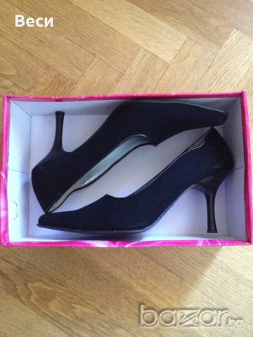 Обувки, снимка 3 - Дамски обувки на ток - 19500983