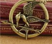 Брошка от Игрите на глада 1 Сойка присмехулка Hunger Games Mockingjay, цвят бронз, сребро или злато, снимка 1