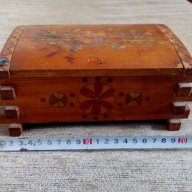 Стара кутия за бижута, снимка 1 - Антикварни и старинни предмети - 17513274