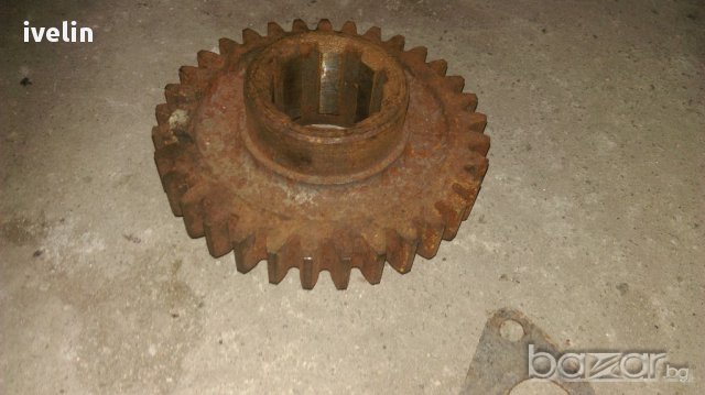 Зъбно колело 33 зъба/8 шл. Т150