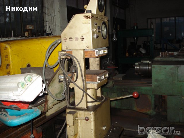 преса за производство но гумени изделия , снимка 3 - Други машини и части - 16851195