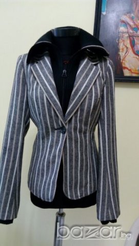 Дамско спортно сако, снимка 3 - Сака - 20008780