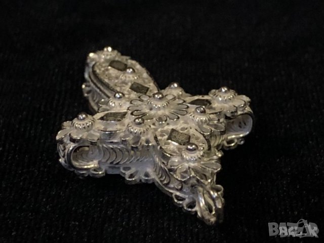 Филигранен двустранен кръст, снимка 7 - Антикварни и старинни предмети - 22932032