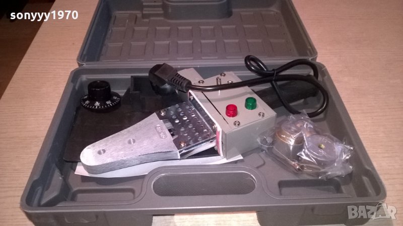 лепачка за пвц тръби с 3 глави в куфар, снимка 1