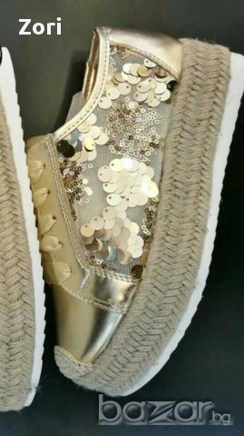 Еспадрили на платформа и с пайети в златисто , снимка 1