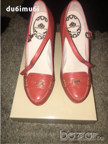 Обувки Fornarina, снимка 1 - Дамски обувки на ток - 16519959