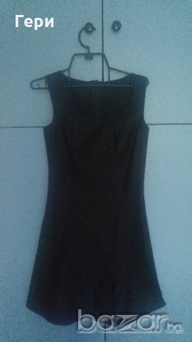 Черна рокля, снимка 1 - Рокли - 19077478