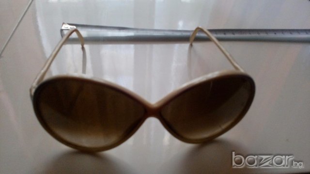 Old vintage original women 1960 1970 sunglasses, снимка 3 - Слънчеви и диоптрични очила - 18699753